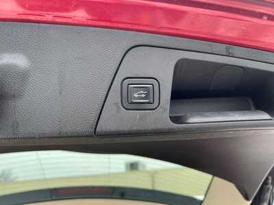 2017 Buick Envision, $10800. Photo 9