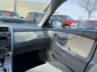 2011 Toyota Corolla, $9900. Photo 10