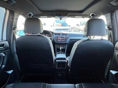 2021 Volkswagen Tiguan, $18900. Photo 9