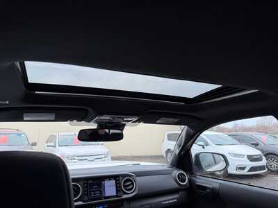 2023 Toyota Tacoma, $39600. Photo 10