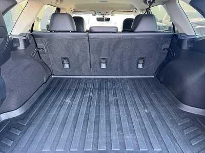 2019 Subaru Outback, $14900. Photo 7