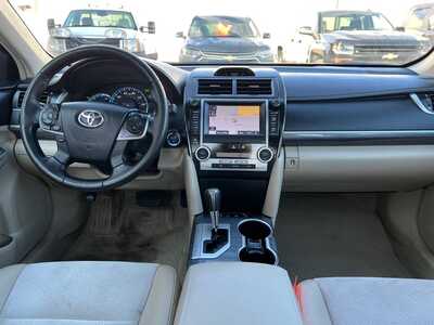 2013 Toyota Camry, $12900. Photo 12