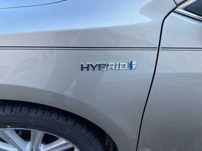 2013 Toyota Camry, $12900. Photo 5