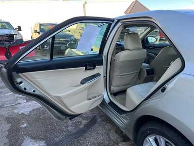 2013 Toyota Camry, $12900. Photo 8