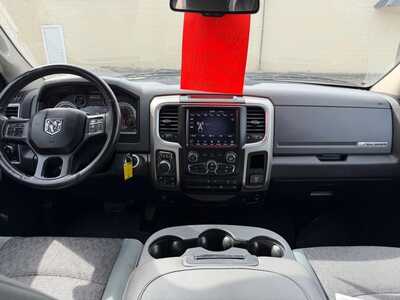 2018 RAM 1500 Ext Cab, $22900. Photo 10