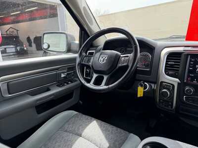 2018 RAM 1500 Ext Cab, $22900. Photo 11