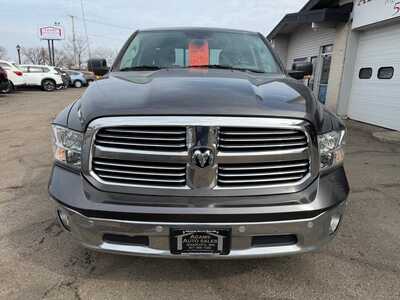 2018 RAM 1500 Ext Cab, $22900. Photo 3