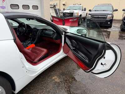1998 Chevrolet Corvette, $13700. Photo 7