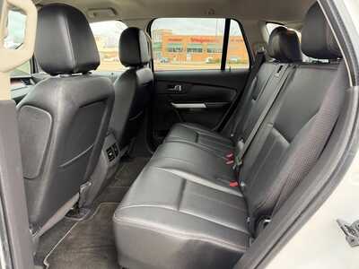 2013 Ford Edge, $8400. Photo 9