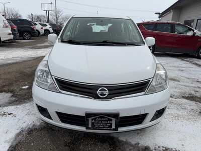 2011 Nissan Versa, $4999. Photo 3