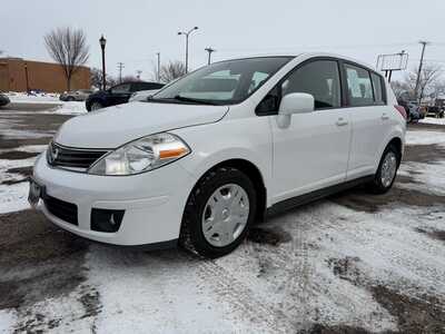 2011 Nissan Versa, $4999. Photo 4