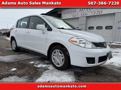 2011 Nissan Versa, $4999. Photo 1