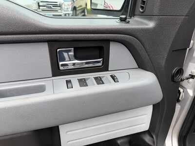 2014 Ford F150 Ext Cab, $7500. Photo 8