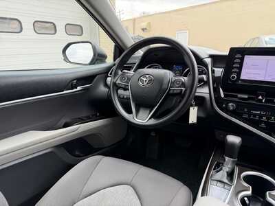 2023 Toyota Camry, $20500. Photo 11