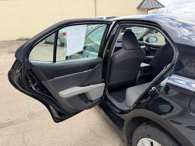 2023 Toyota Camry, $20500. Photo 7