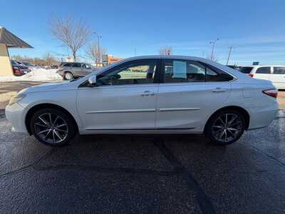 2017 Toyota Camry, $20800. Photo 5