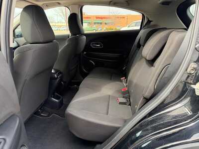 2018 Honda HR-V, $14900. Photo 11