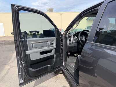 2018 RAM 1500 Crew Cab, $20900. Photo 12