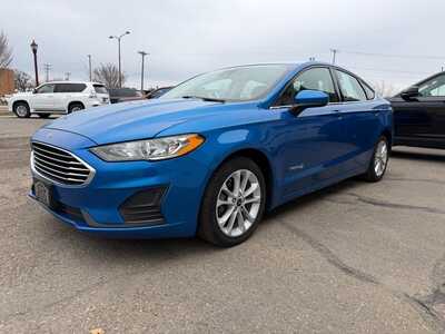 2019 Ford Fusion, $13900. Photo 4