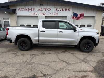 2019 Chevrolet 1500 Crew Cab, $24900. Photo 2