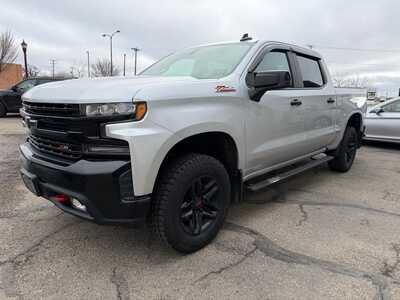2019 Chevrolet 1500 Crew Cab, $24900. Photo 4