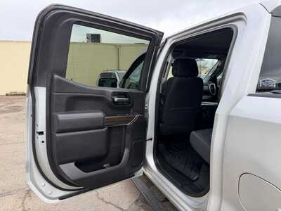 2019 Chevrolet 1500 Crew Cab, $24900. Photo 7