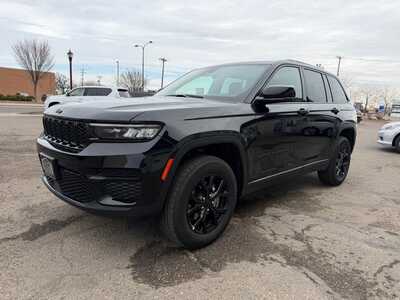 2025 Jeep Grand Cherokee, $36900. Photo 4