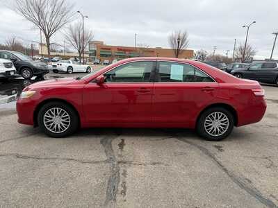 2011 Toyota Camry, $10500. Photo 5