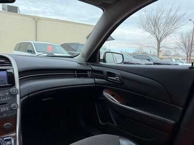 2013 Chevrolet Malibu, $9450. Photo 10