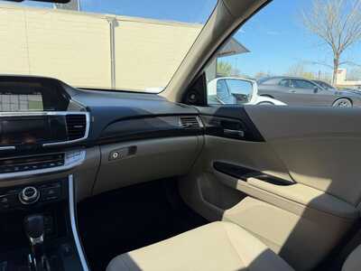 2015 Honda Accord Hybrid Touring - Photo 10