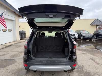 2017 Ford Escape, $11900. Photo 7