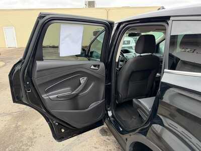 2017 Ford Escape, $11900. Photo 9