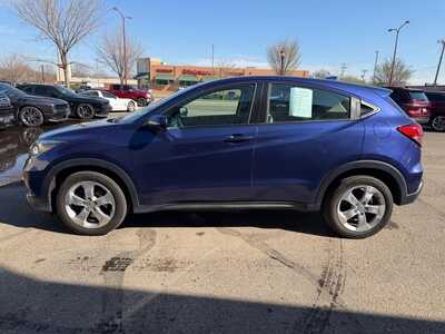 2016 Honda HR-V, $12900. Photo 5