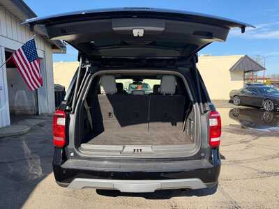 2019 Ford Expedition, $22500. Photo 7