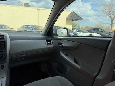 2013 Toyota Corolla, $11900. Photo 9