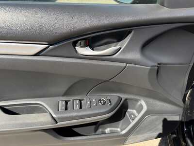 2020 Honda Civic, $13700. Photo 12
