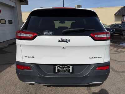 2018 Jeep Cherokee, $12900. Photo 6