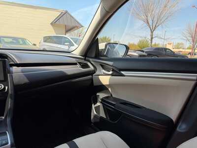 2021 Honda Civic, $13900. Photo 9