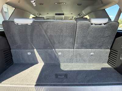 2015 Chevrolet Tahoe, $18900. Photo 8