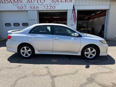 2012 Toyota Corolla, $10900. Photo 2