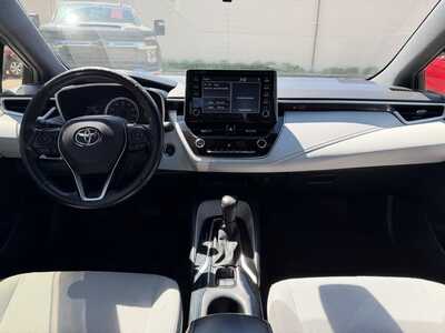 2019 Toyota Corolla, $14900. Photo 10