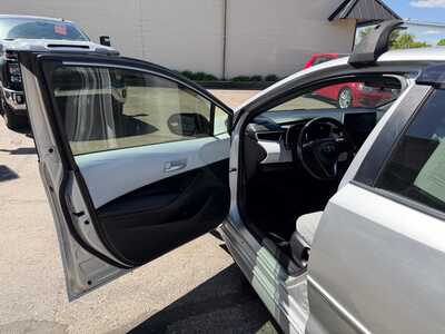 2019 Toyota Corolla, $14900. Photo 12
