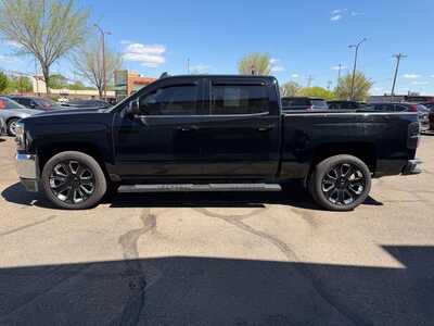 2018 Chevrolet 1500 Crew Cab, $19600. Photo 4