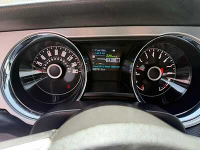 2014 Ford Mustang, $13900. Photo 11
