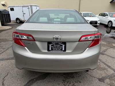 2014 Toyota Camry, $12500. Photo 6