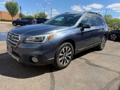 2015 Subaru Outback, $12900. Photo 4