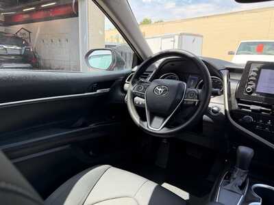 2021 Toyota Camry, $20900. Photo 11