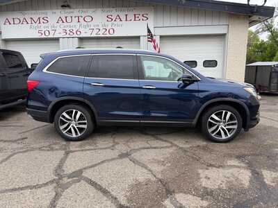 2018 Honda Pilot, $16900. Photo 2