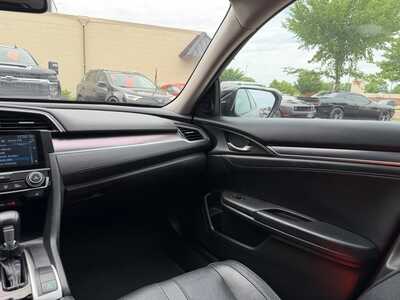 2016 Honda Civic, $13900. Photo 10