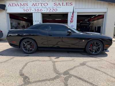2019 Dodge Challenger, $34700. Photo 2